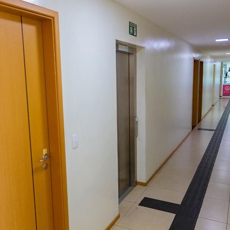 Velit Hotel تيريسينا المظهر الخارجي الصورة